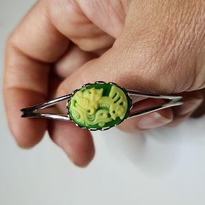 Skeleton cameo adjustable cuff